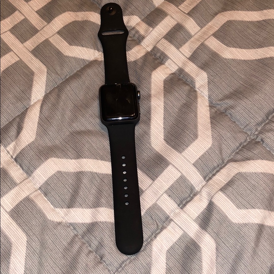 Apple Watch Series 2 Cracked
